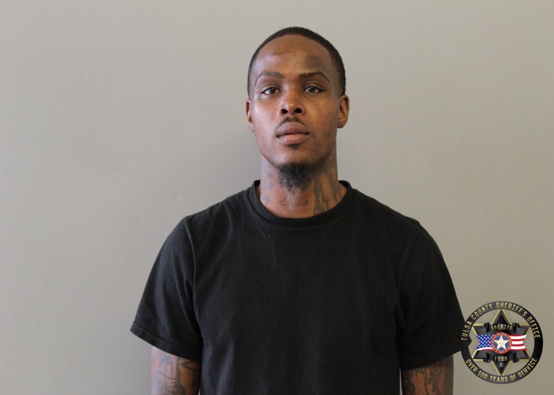 Booking photo of Danmitri Smith