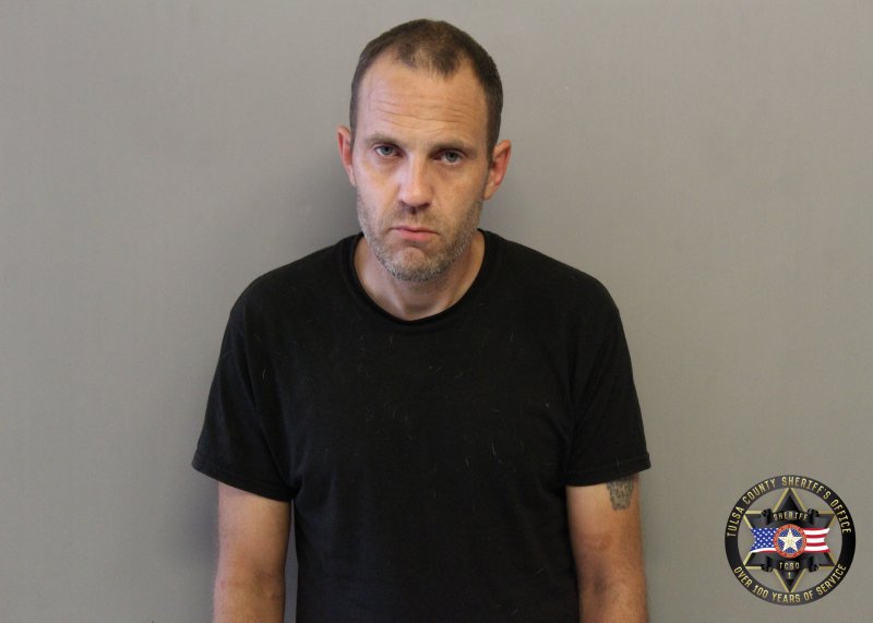 Booking photo of Austen Bumsted
