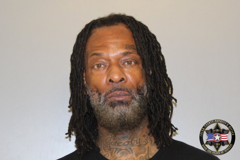 Marque Lewis booking photo