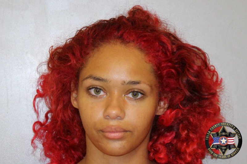 Booking photo of Shanelle Mcclarty