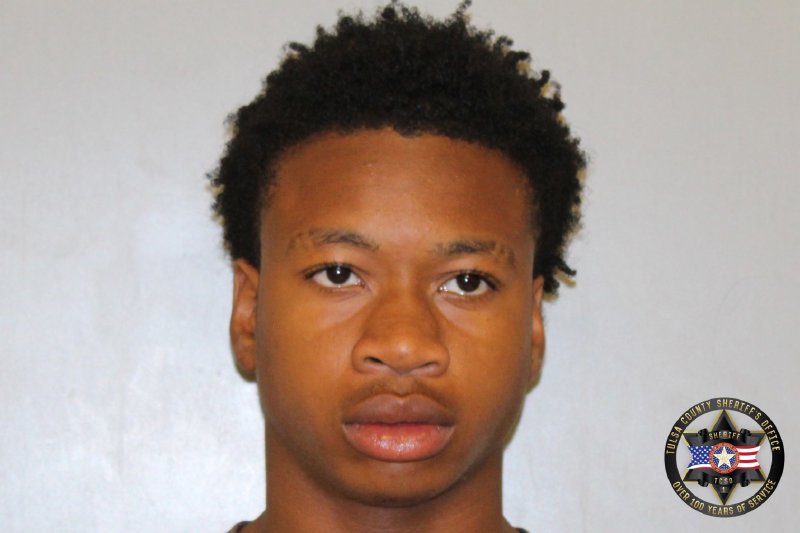 Booking photo of Jakobi Mackey