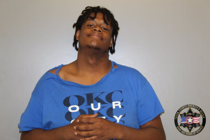Booking photo of Darreon Brown