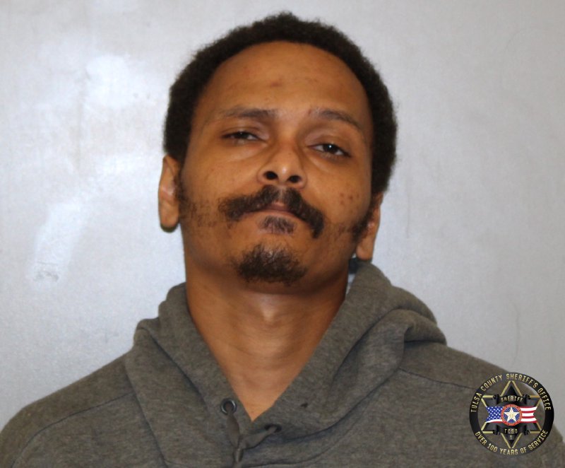 Booking photo of Justin Traylor