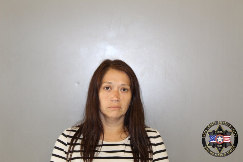 Booking photo of Lara Barr