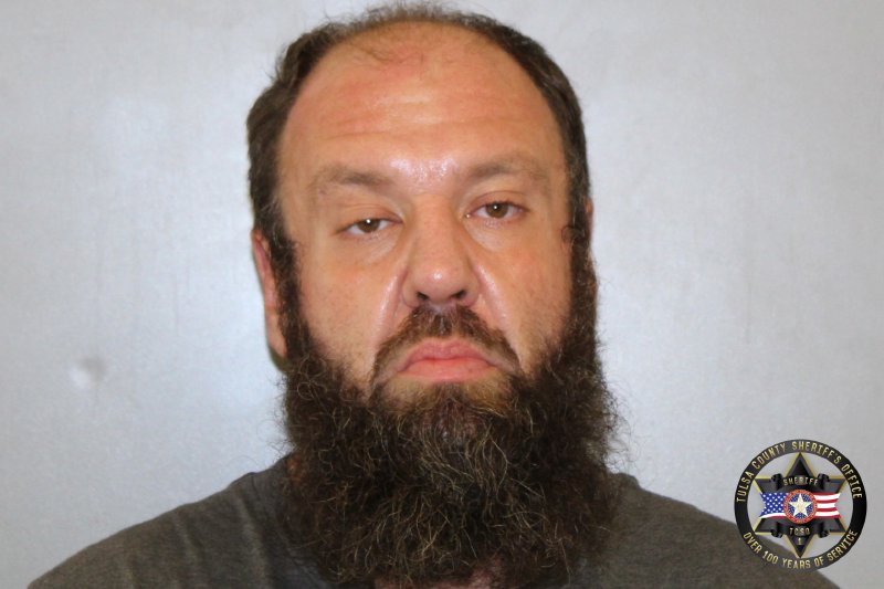Booking photo of Christopher Maxwell