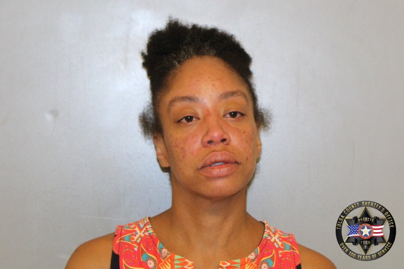 Booking photo of Curnesha Walker