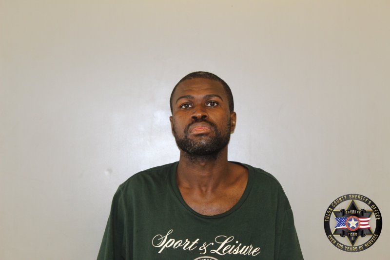 Damarion Taylor booking photo