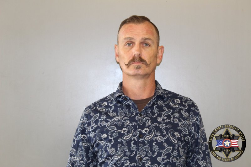 Booking photo of Justin Henry
