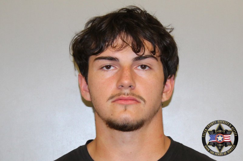 Booking photo of Braxton Dyer