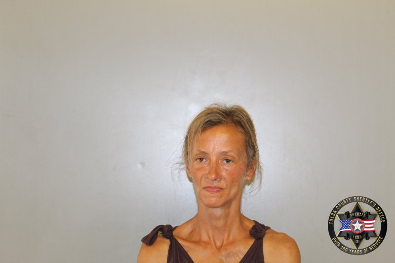 Booking photo of Carrie Bordwine