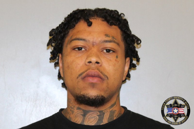 Booking photo of Wyatt Manns