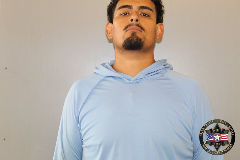 Booking photo of Victor Mendoza