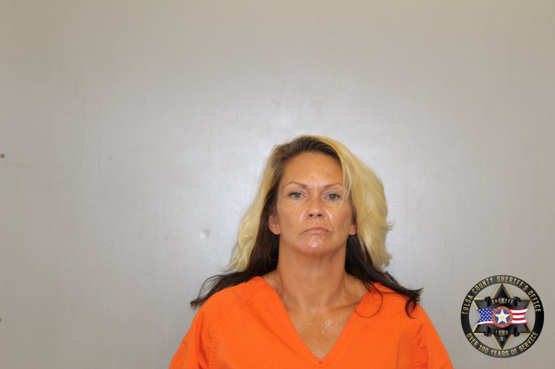 Booking photo of Sarah Shoulders