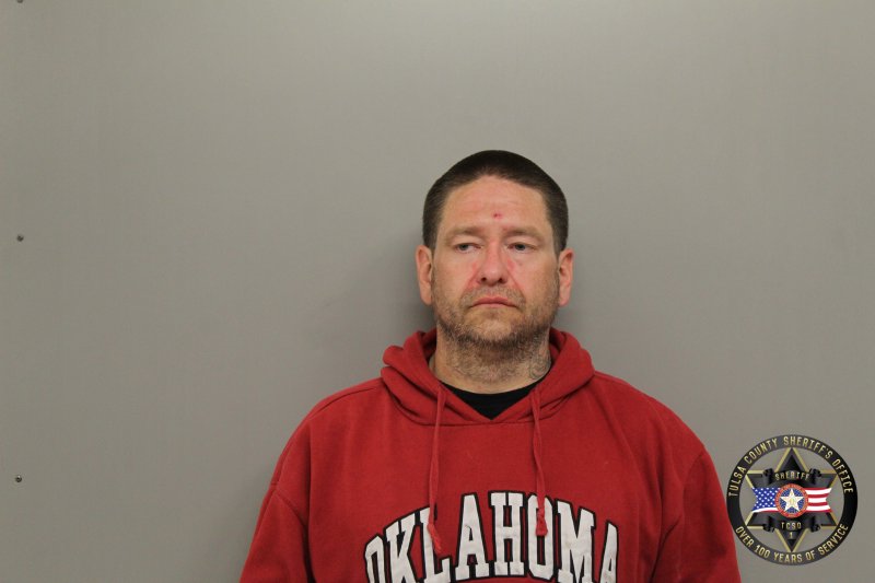 Booking photo of Dustin Hilton