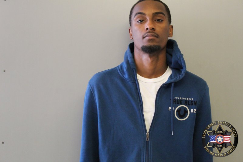 Booking photo of Laren Edwards