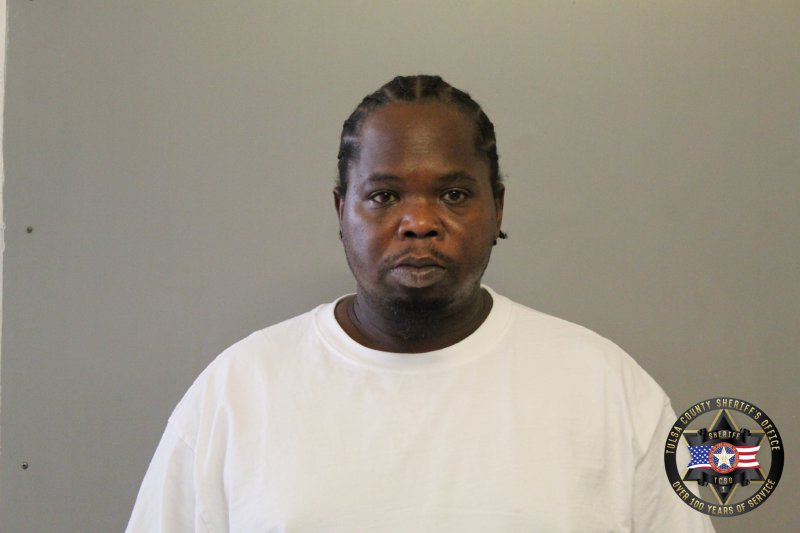 Booking photo of Travis Rogers
