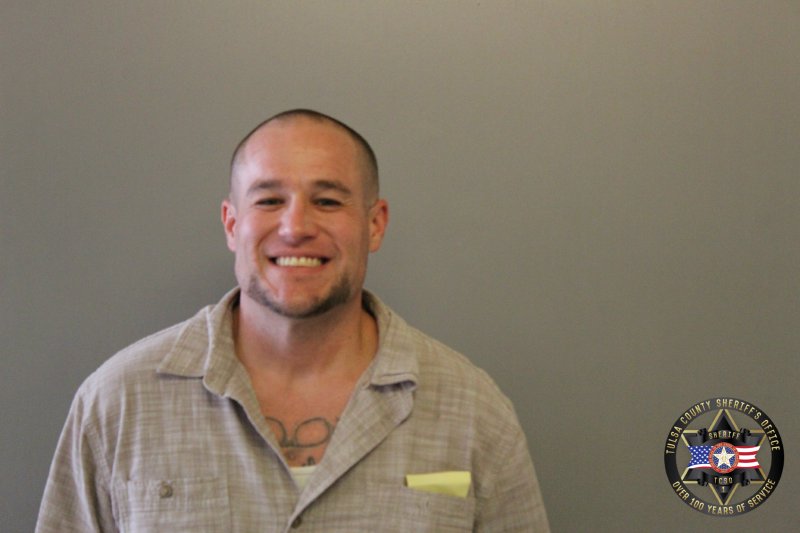 Booking photo of Daniel Thomas