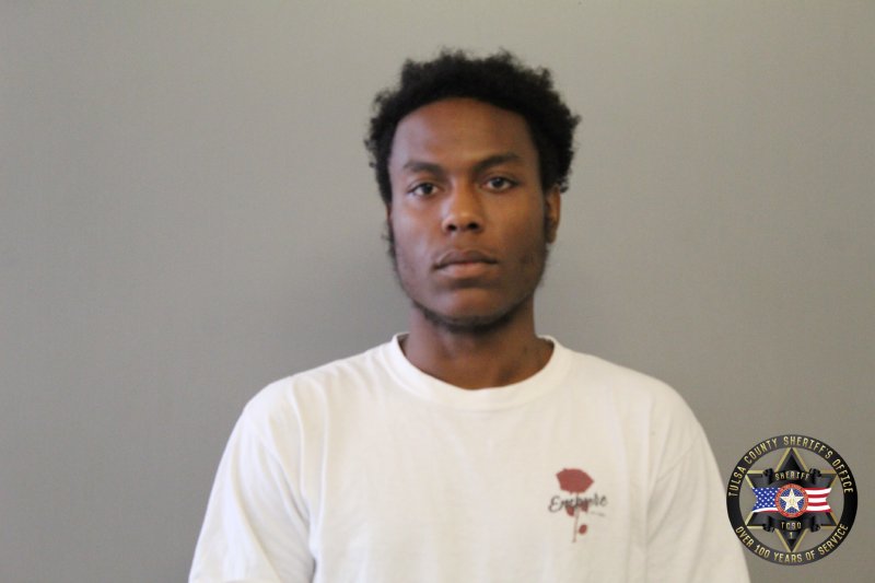 Booking photo of Ju'carry Fritz