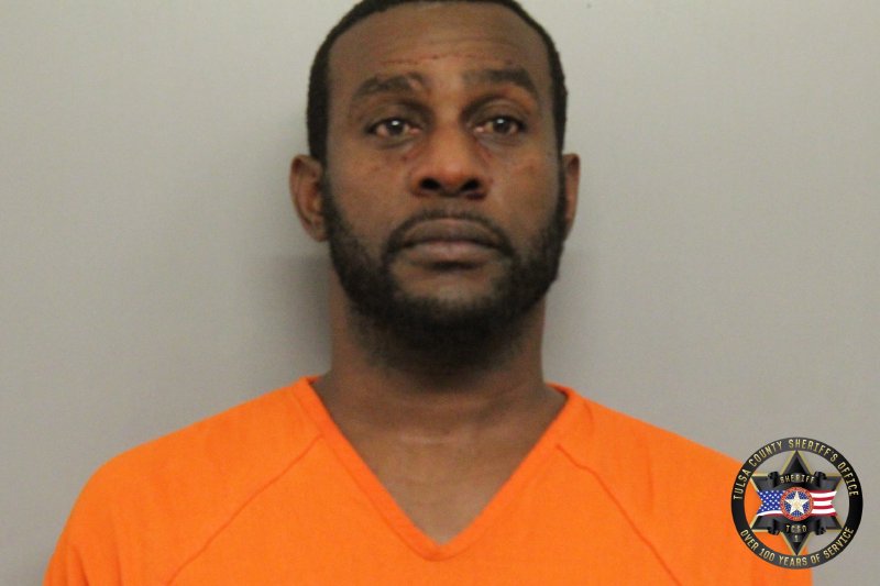 Booking photo of Dewayne Greer