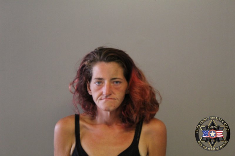 Booking photo of Elizabeth Ratley