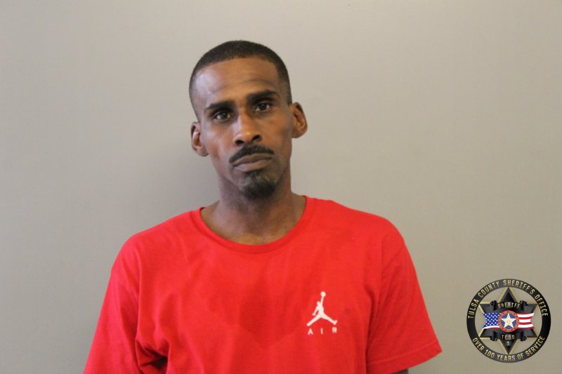 Booking photo of Tawaun Scott