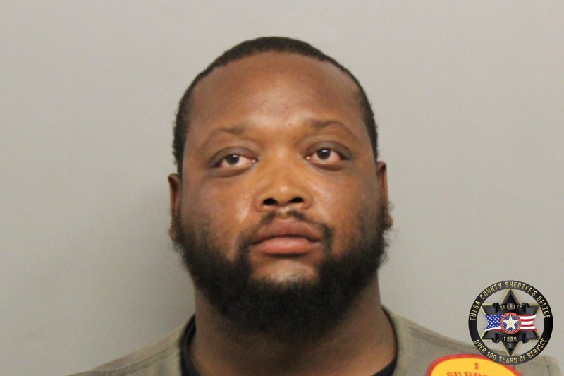 Booking photo of Wanya Kimble
