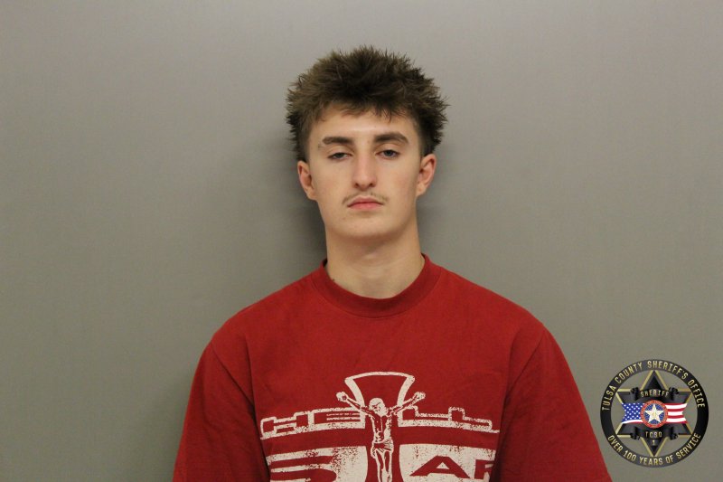 Booking photo of Logan Deason