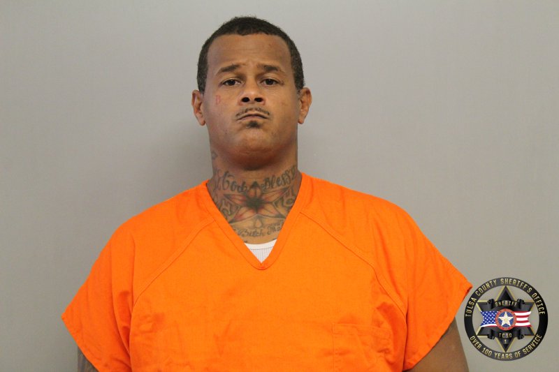 Booking photo of Damario Love