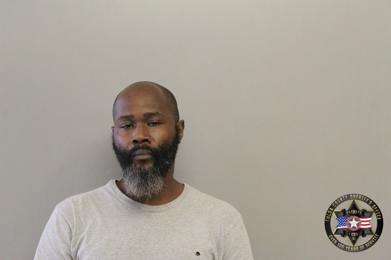 Booking photo of Phillip Hawthorne