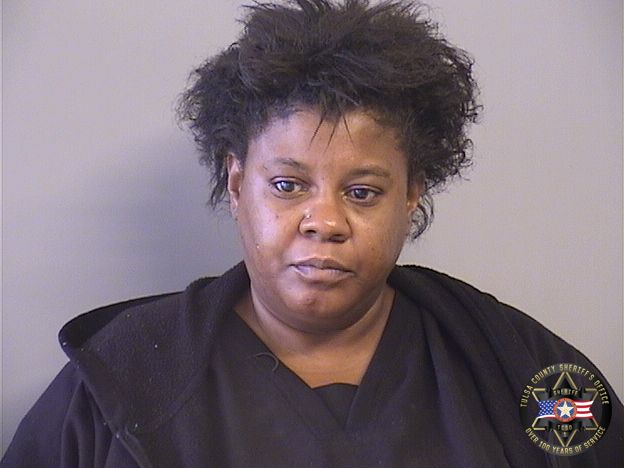 Booking photo of Latonya Bruce