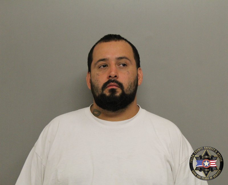 Luis Gonzalez booking photo