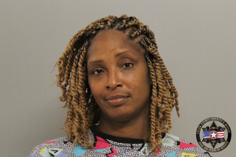 Ebbony Titsworth booking photo