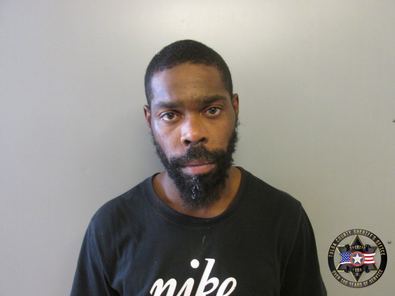 Booking photo of Devan Mosley