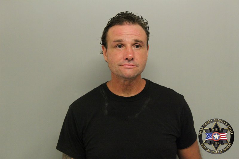 Booking photo of Chivano Dean