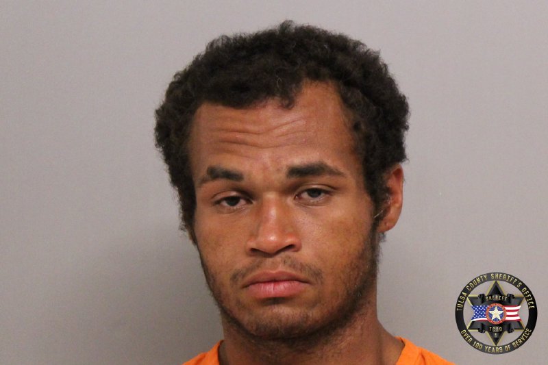 Booking photo of Isaiah Buckner