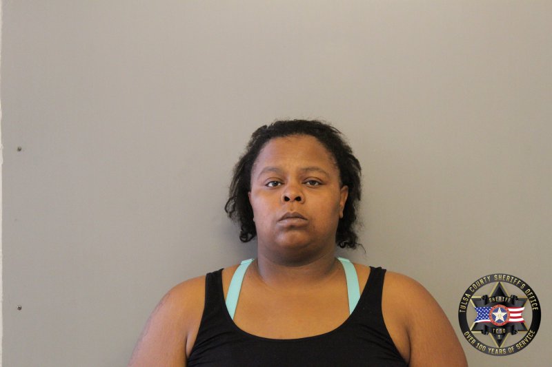 Booking photo of Leashea Madden