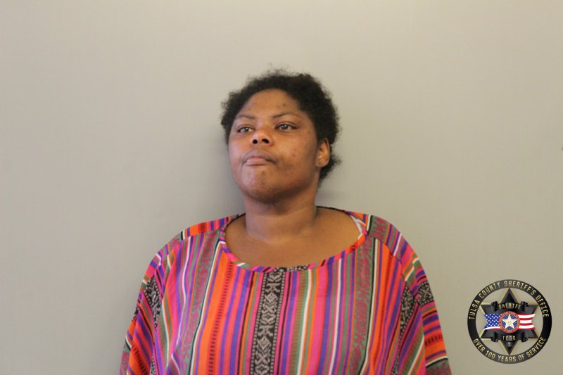 Booking photo of Davionna Barnes