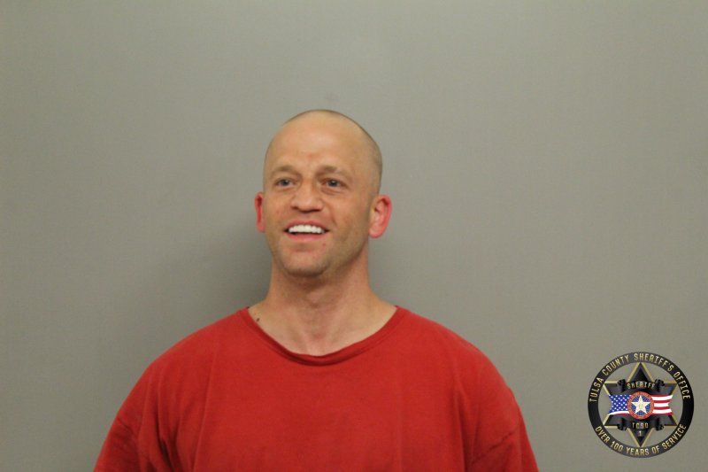 Booking photo of Robert Decou