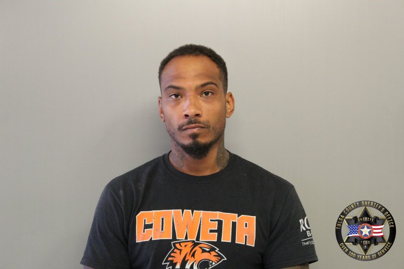 Booking photo of Lakees Hayes