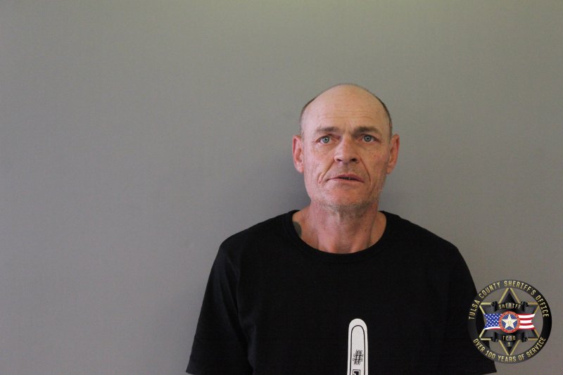 Booking photo of Robert Peebles