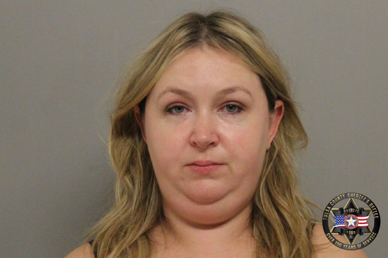 Booking photo of Roslyn Harrelson