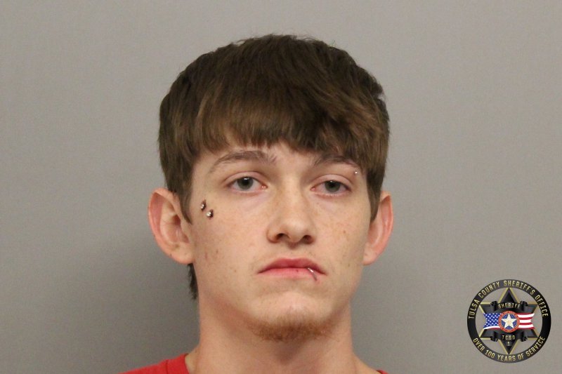 Booking photo of Mason Walker