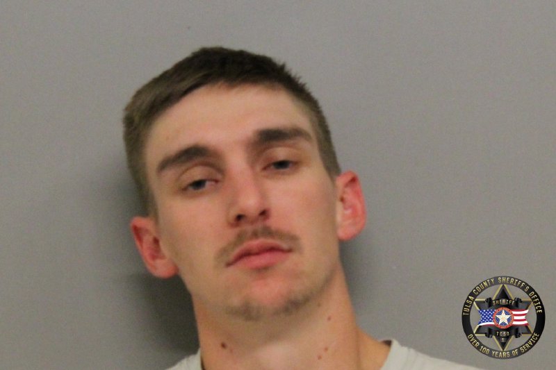 Booking photo of Elijah Rolen
