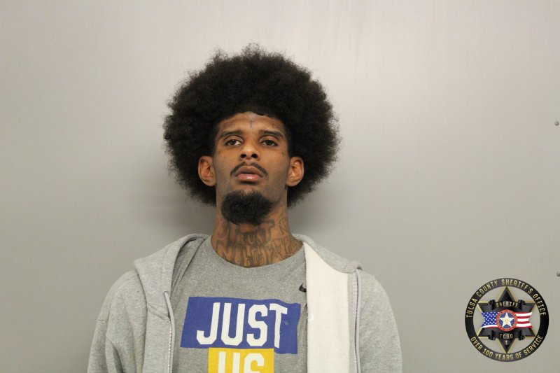 Booking photo of Theradrous Weaver