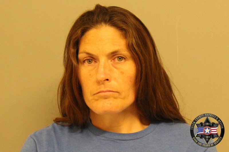 Booking photo of Angela Noyes