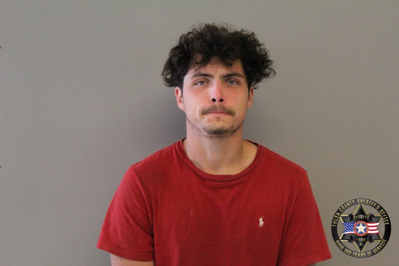Booking photo of Skyler Thompson