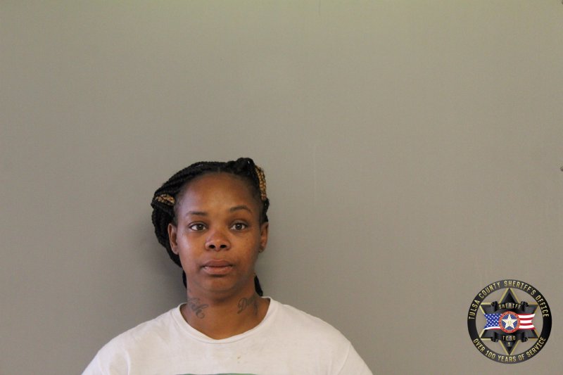 Booking photo of Keishona Tinsley