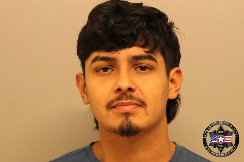 Booking photo of Jhonathan Ramirez
