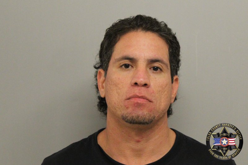 Booking photo of Elvis Melendez Alvarez