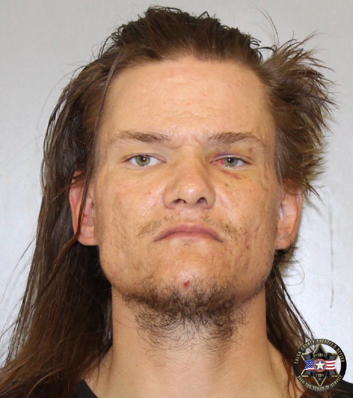 Booking photo of Kyle Bauer